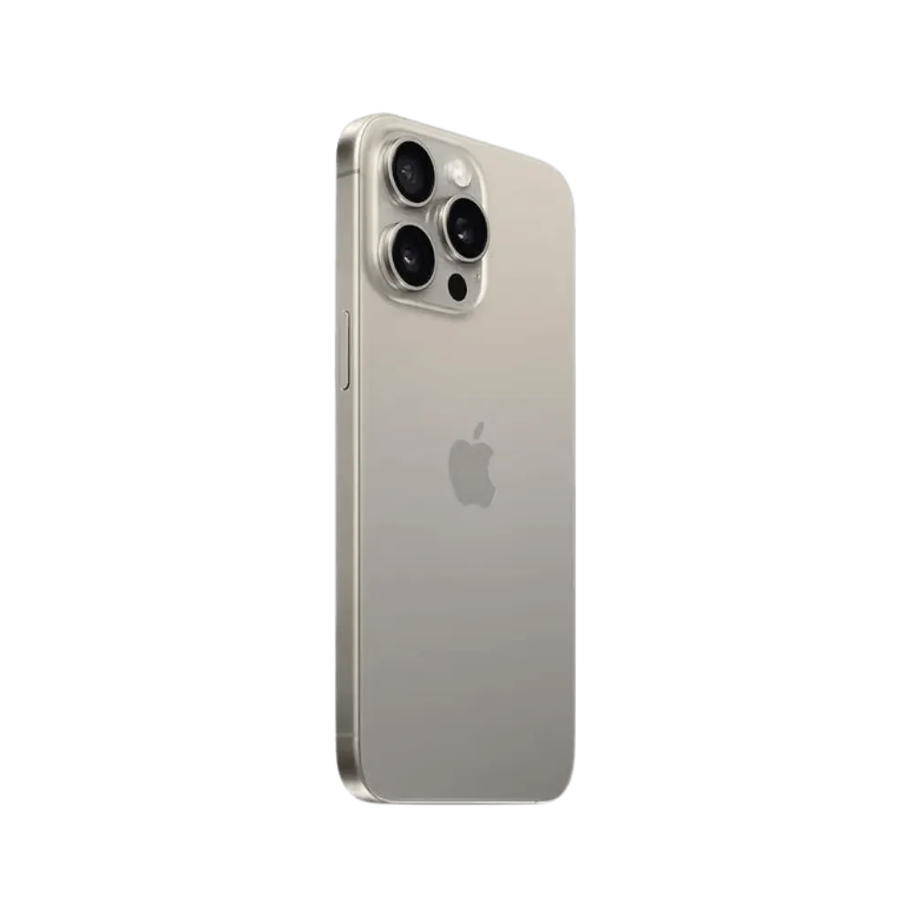 Dos incliné du 15 Pro Max titane. Réparation vitre arrière ou module caméra à Lyon, Sainte-Foy-lès-Lyon ou Chaponost avec garantie 12 mois.