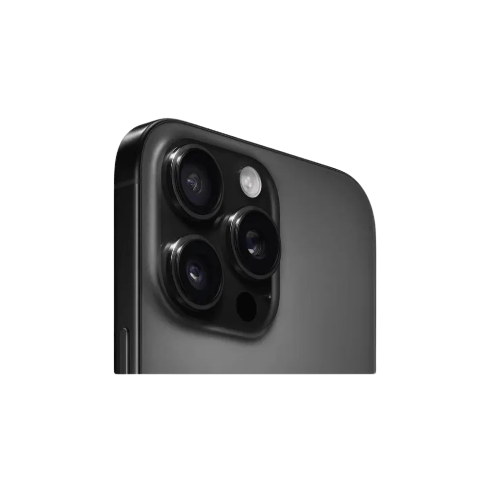 Triple capteur photo de l’iPhone 16 Pro Max noir. Réparation module caméra à Lyon, Bron ou Craponne.