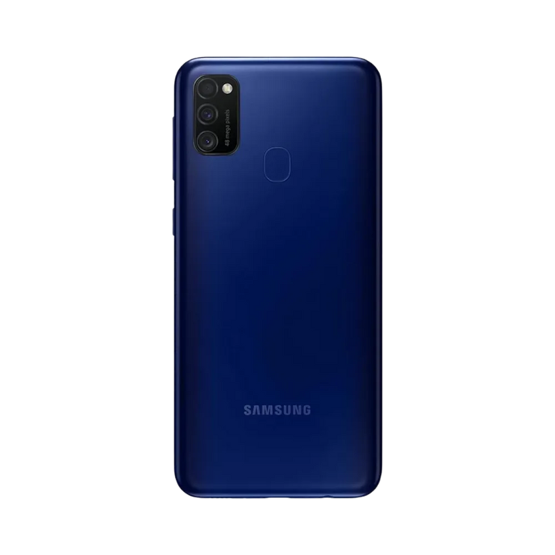 Dos du Samsung Galaxy M21 bleu brillant, module photo rectangulaire à trois capteurs avec flash et capteur d’empreintes, smartphone présenté pour réparation chez iTelier Lyon : remplacement vitre arrière, batterie, diagnostic gratuit et service rapide.