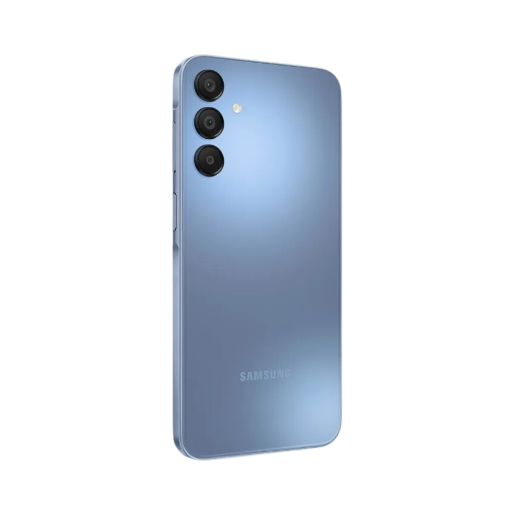 Samsung Galaxy A15 5G bleu vu sous un angle incliné – réparation connecteur de charge, boutons latéraux et pièces internes par iTelier Lyon – diagnostic offert, service rapide, envoi national sécurisé.