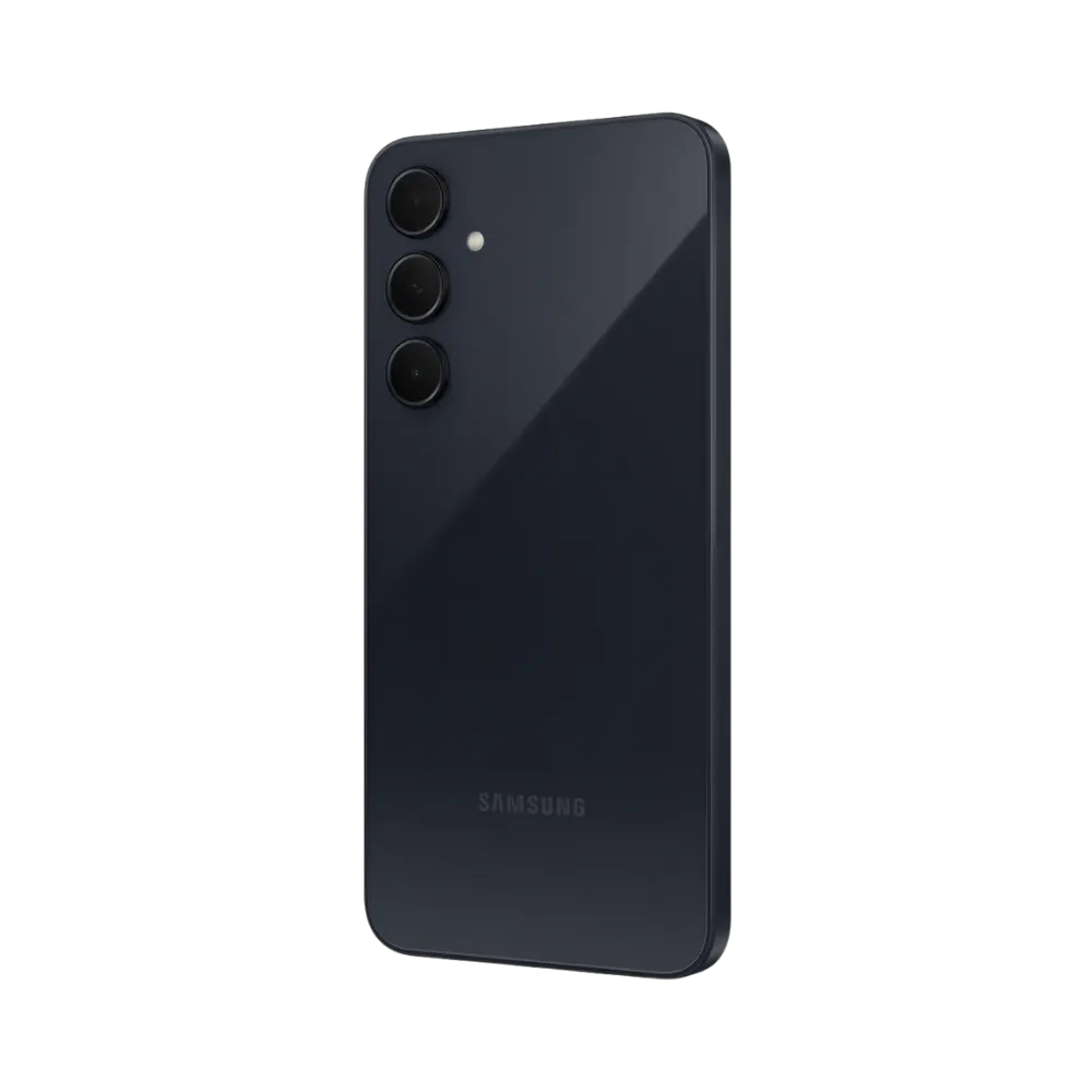 Samsung Galaxy A35 5G noir vu sous un angle incliné – réparation connecteur de charge, boutons latéraux et composants internes avec iTelier Lyon – expertise locale, réparation rapide, service en boutique et par correspondance.