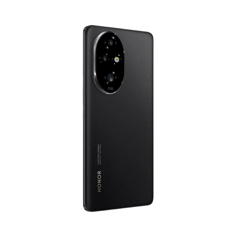 Honor 200 Pro noir vu de dos en position légèrement inclinée, module photo ovale brillant mis en avant, parfait pour illustrer réparations vitre arrière et caméra arrière chez iTelier Lyon.