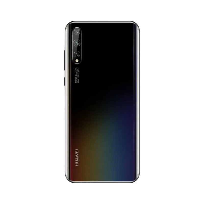 Huawei Y8p vu de dos, position verticale sur fond noir, triple caméra arrière bien visible, image optimisée pour réparation vitre arrière et remplacement caméra chez iTelier Lyon.