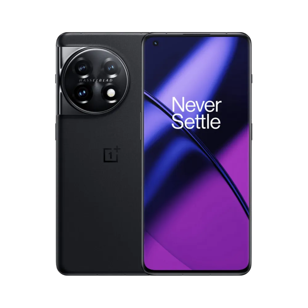 Réparation OnePlus 11 iTelier Lyon – smartphone affiché avec écran avant allumé en position verticale et dos noir mat visible à gauche avec triple capteur photo circulaire Hasselblad, optimisé pour remplacement écran, batterie et diagnostic gratuit.