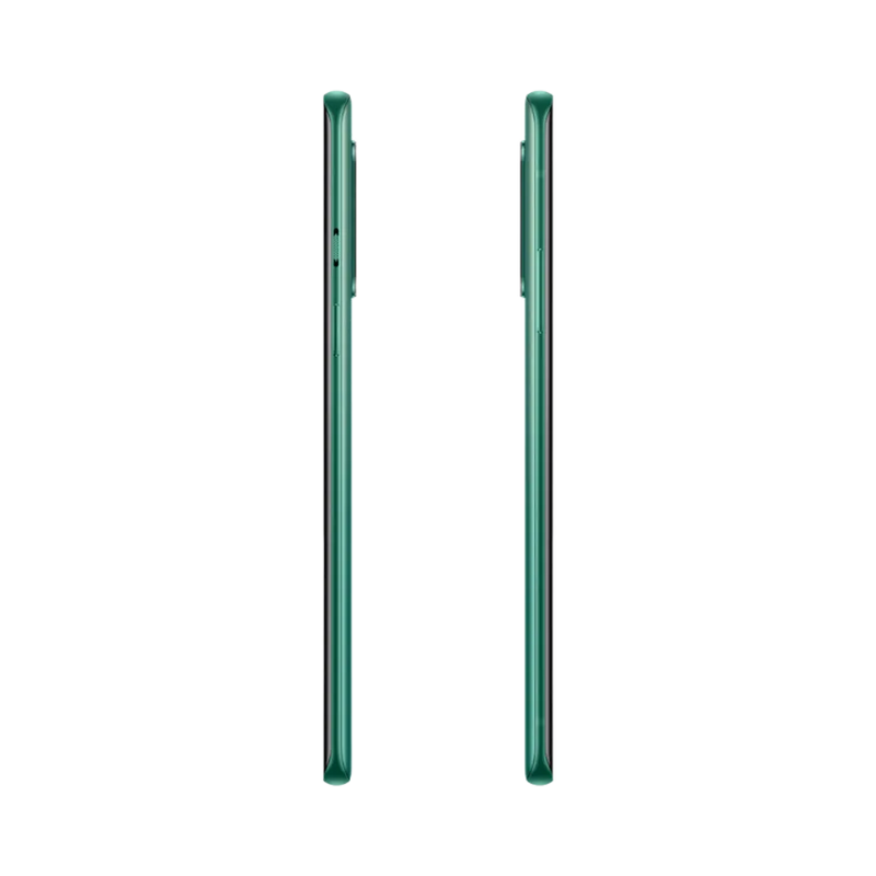 Réparation OnePlus 8 iTelier Lyon – smartphone présenté en légère inclinaison trois quarts, mettant en valeur l’écran lumineux incurvé et la finesse du design, idéal pour réparation écran, vitre arrière et diagnostic complet.