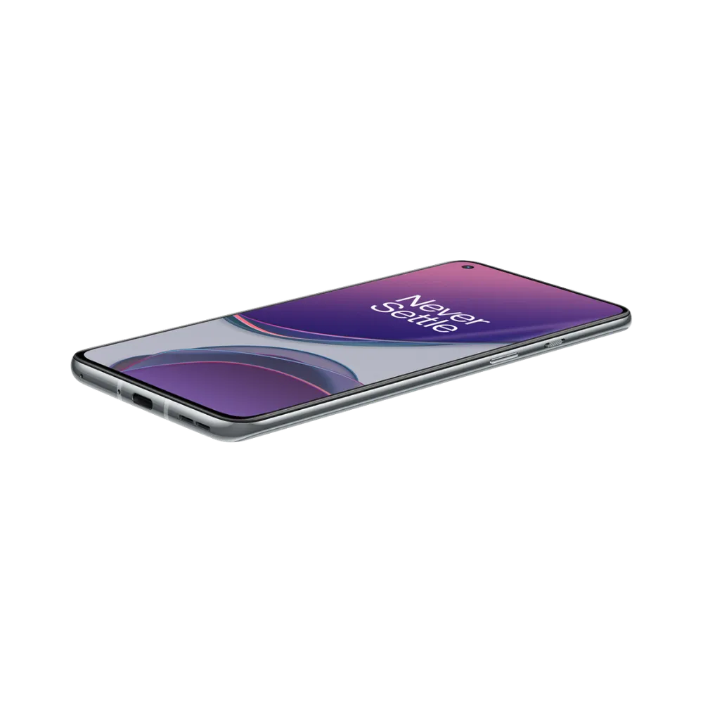 Réparation OnePlus 8T iTelier Lyon – smartphone présenté en légère inclinaison trois quarts, mettant en avant l’écran lumineux et la finesse du design, idéal pour réparation écran, vitre arrière et diagnostic complet.