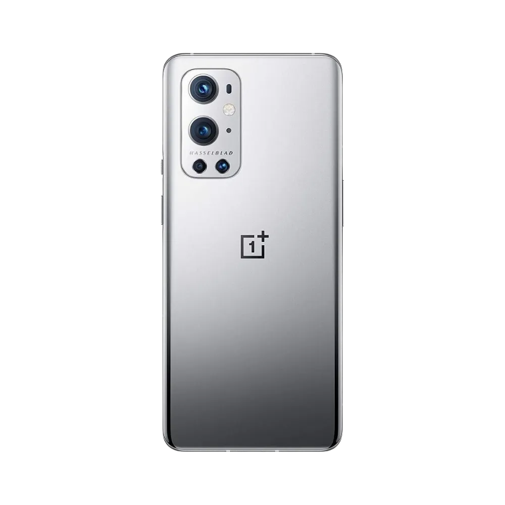 Réparation OnePlus 9 Pro iTelier Lyon – smartphone montré de dos en position verticale, coloris gris argenté avec quadruple capteur photo Hasselblad rectangulaire, optimisé pour réparation vitre arrière, caméra et batterie.