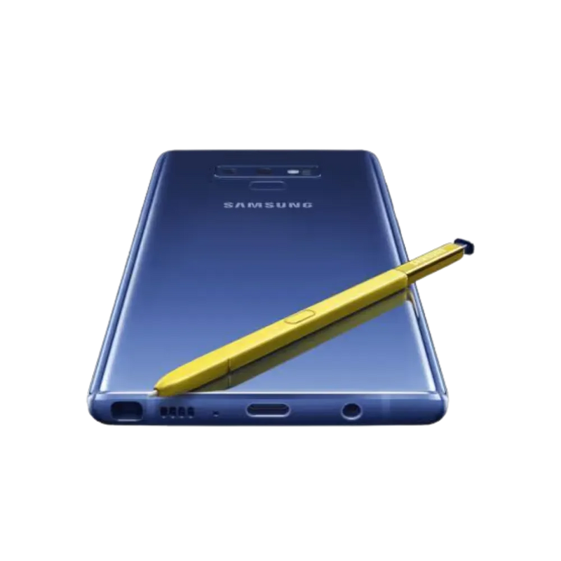 Dos du Samsung Galaxy Note 9 bleu avec double caméra horizontale et lecteur d’empreintes, stylet S Pen jaune posé sur la surface. Service iTelier Lyon : remplacement vitre arrière, batterie, réparation module photo, diagnostic offert et garantie 1 an.
