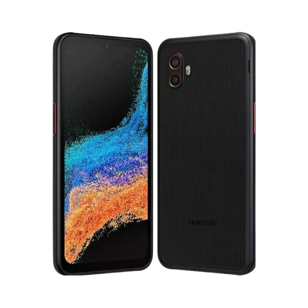 Vue arrière inclinée du Samsung Galaxy XCover 6 Pro. iTelier Lyon : remplacement batterie, capteur photo, cache arrière ou port SIM. Réparations fiables, pièces d’origine et garantie 1 an.