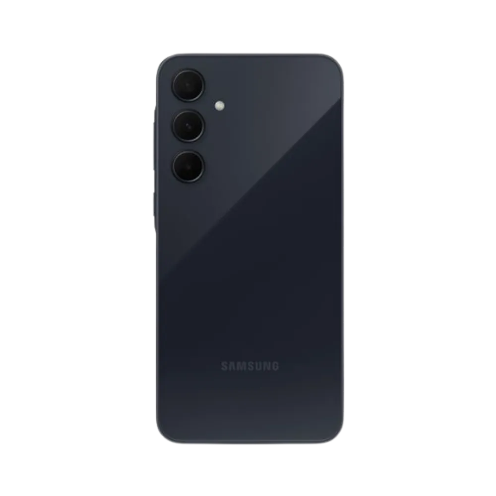 Dos noir Samsung Galaxy A35 5G avec triple caméra – réparation vitre arrière cassée, changement batterie et restauration esthétique par iTelier Lyon – service expert, diagnostic offert, garantie 1 an.